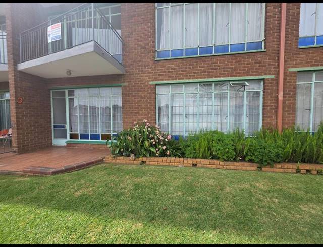 2 BEDROOM APARTMENT FOR SALE IN CRUYWAGEN PARK